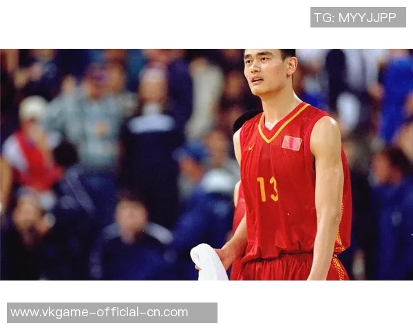 姚明传奇瞬间剪辑回顾展现篮球巨星的辉煌与坚持