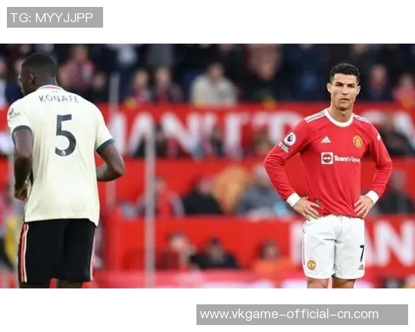 意甲热刺与里昂激战成平局争议判罚引发全场热议 意甲热刺与里昂激战成平局争议判罚引发全场热议