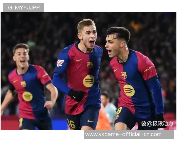 足总杯激战巴萨与尤文图斯0比0平局全场气氛火爆引发热议 足总杯激战巴萨与尤文图斯0比0平局全场气氛火爆引发热议